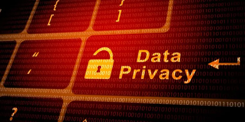 Hack tiềm ẩn mã độc, đe dọa dữ liệu và tài chính của bạn